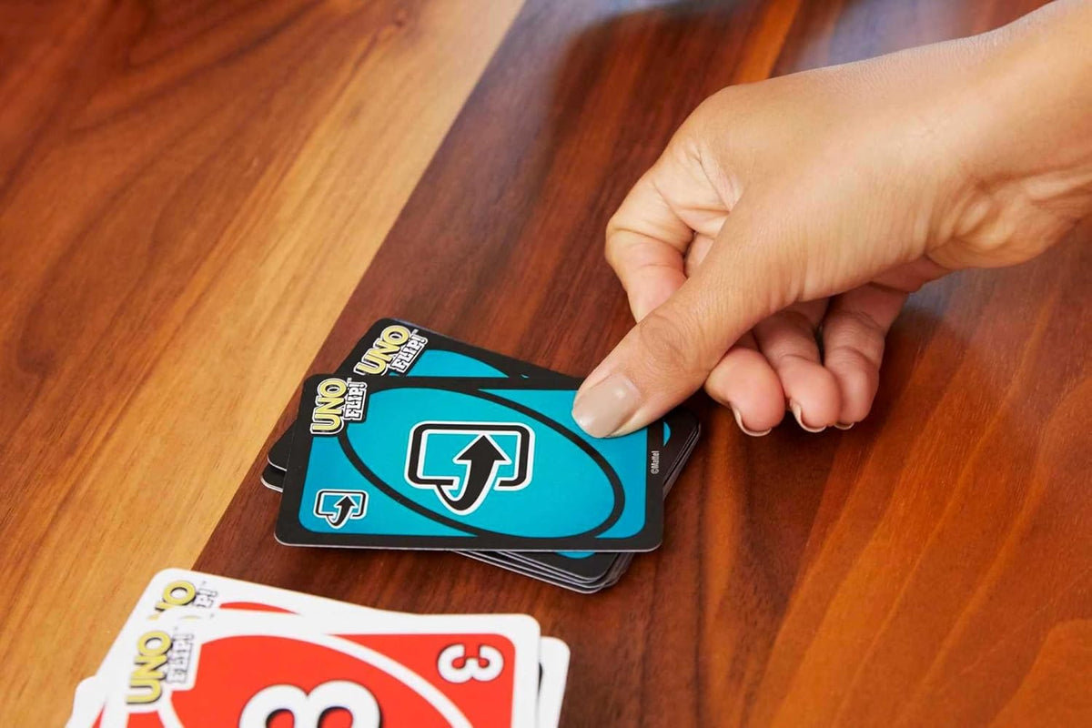 UNO FLIP! Card Game in Storage Tin,Ages 7+, 2-10 Players